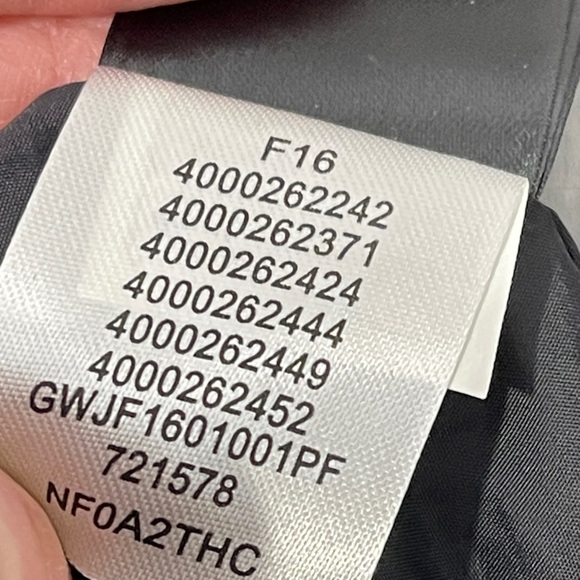 The North Face Pseudio Vest Black Heathered Gray Size Large - Picture 8 of 9